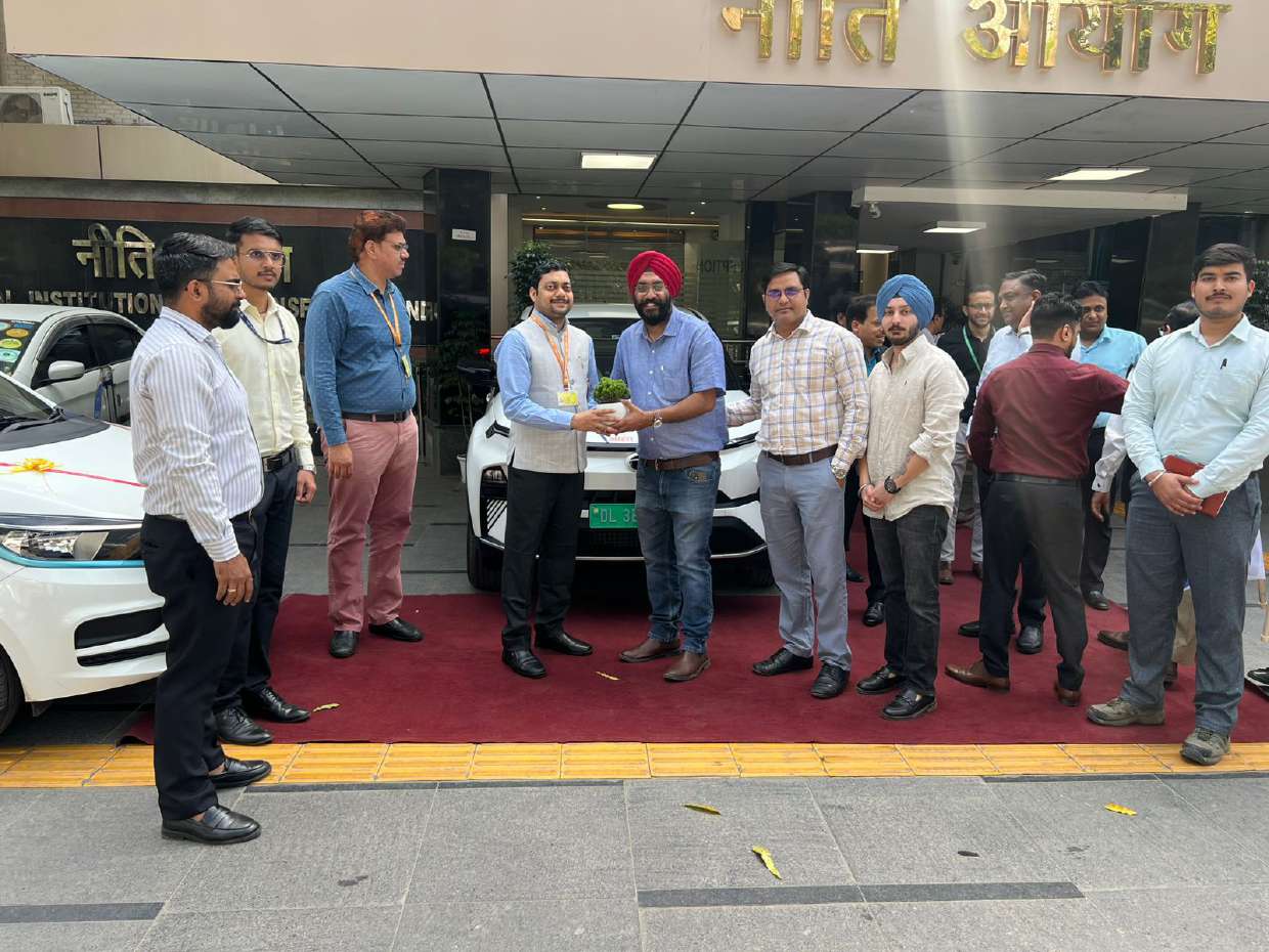 Hybrid Fleet leadership handover ceremony